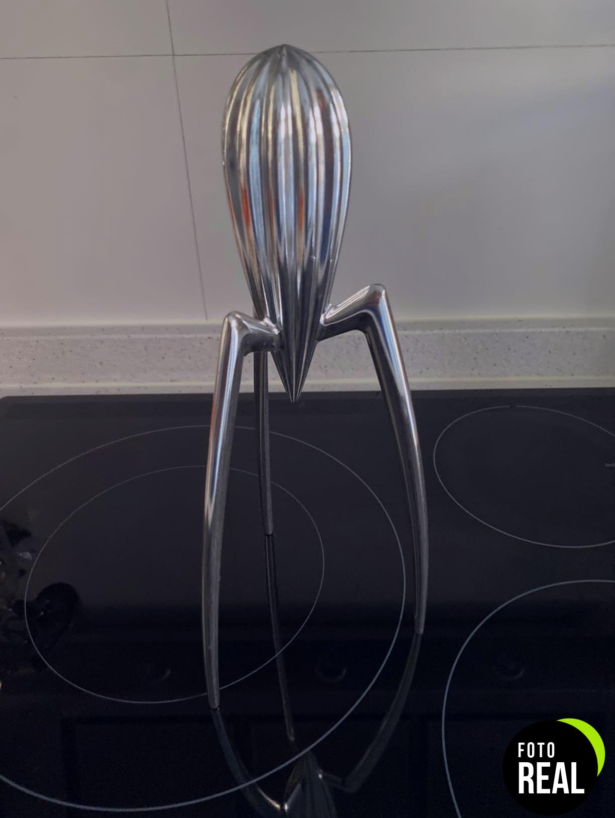 alessi-exprimidor-limon-metalico-14cm-foto-1