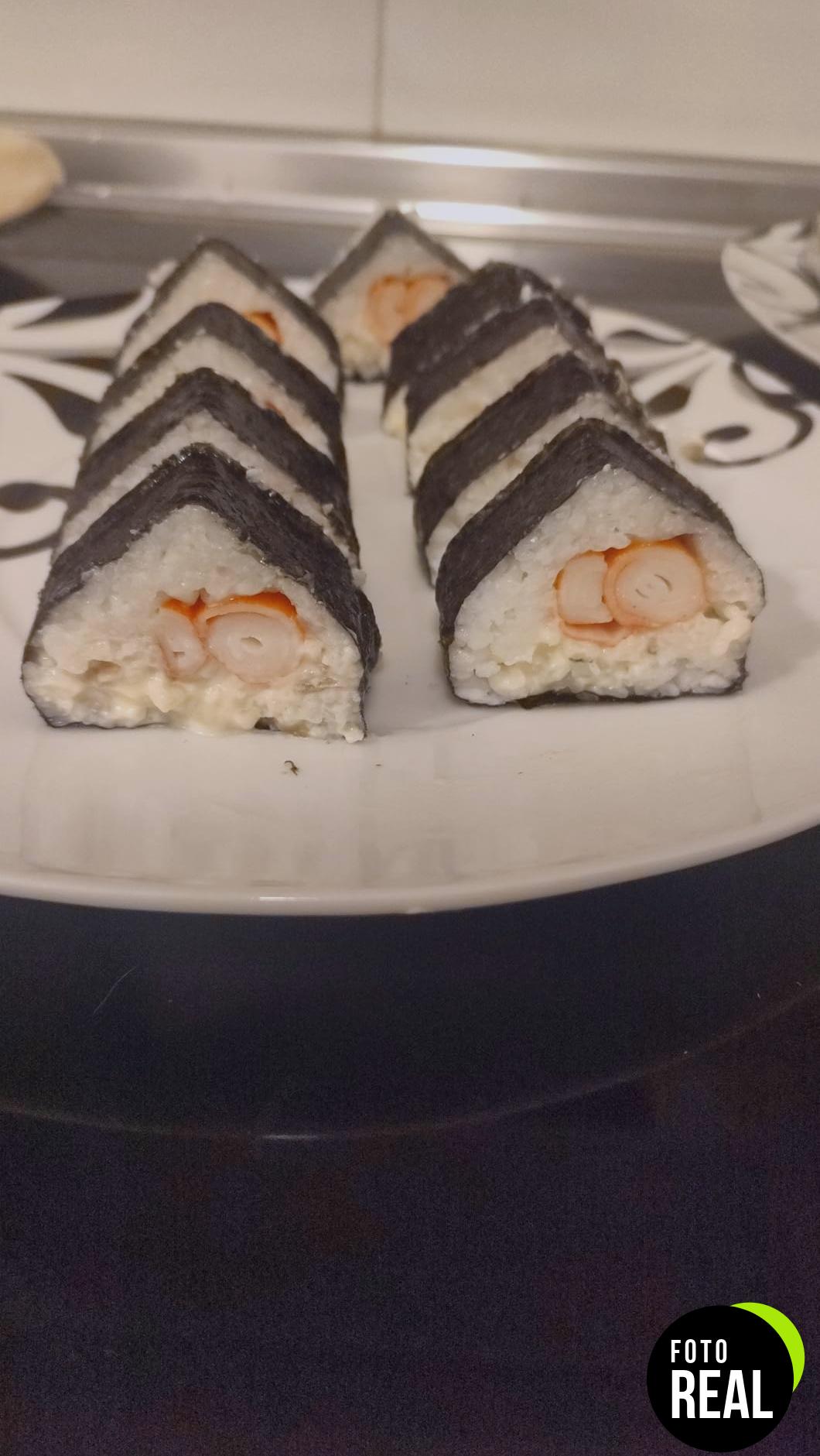 kit-sushi-completo-12-piezas-negro-foto-2