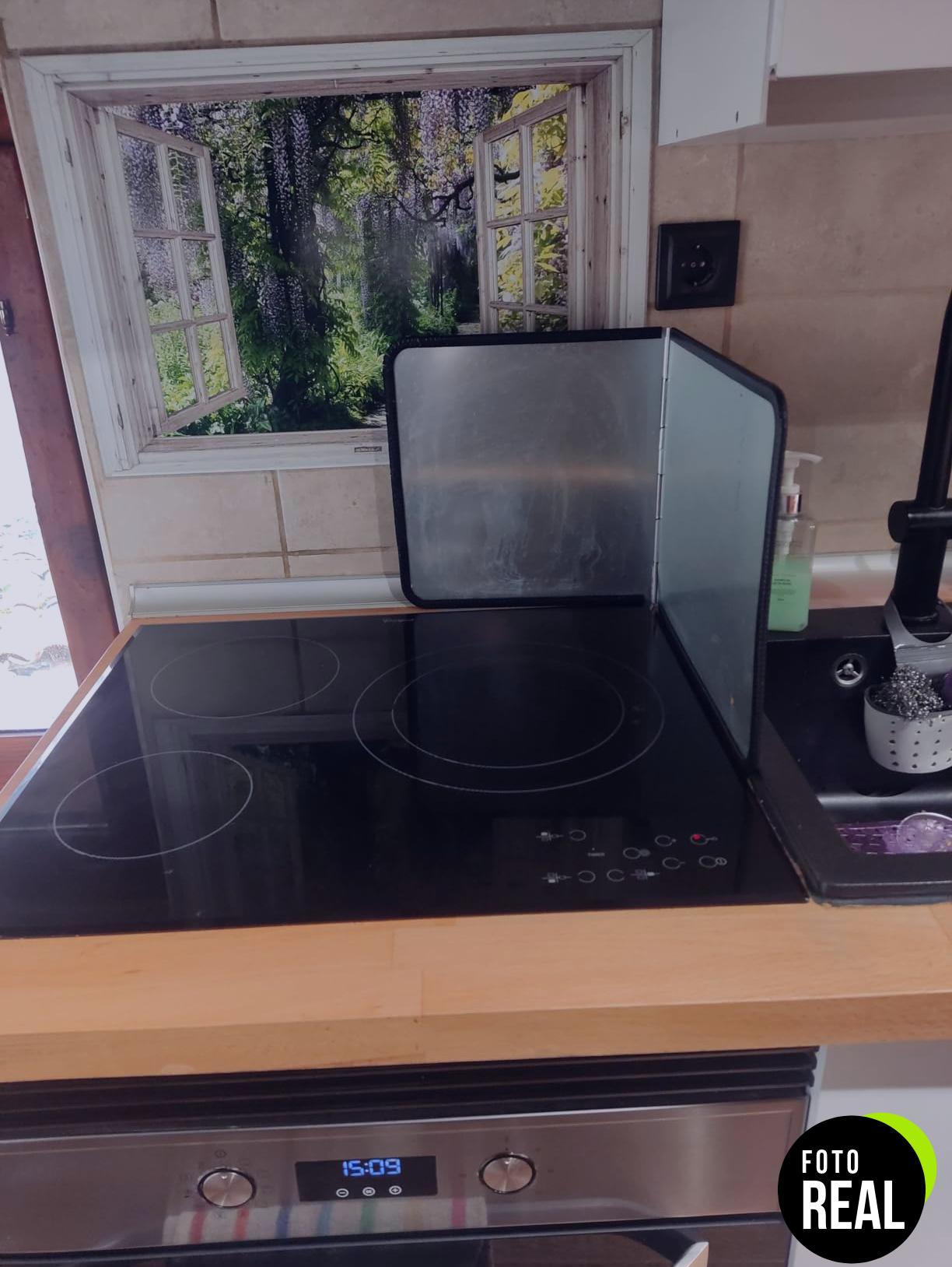 proteccion-cocina-plegable-30cm-negro-foto-2